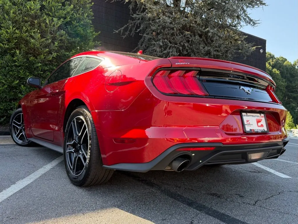 Ford Mustang photo 19