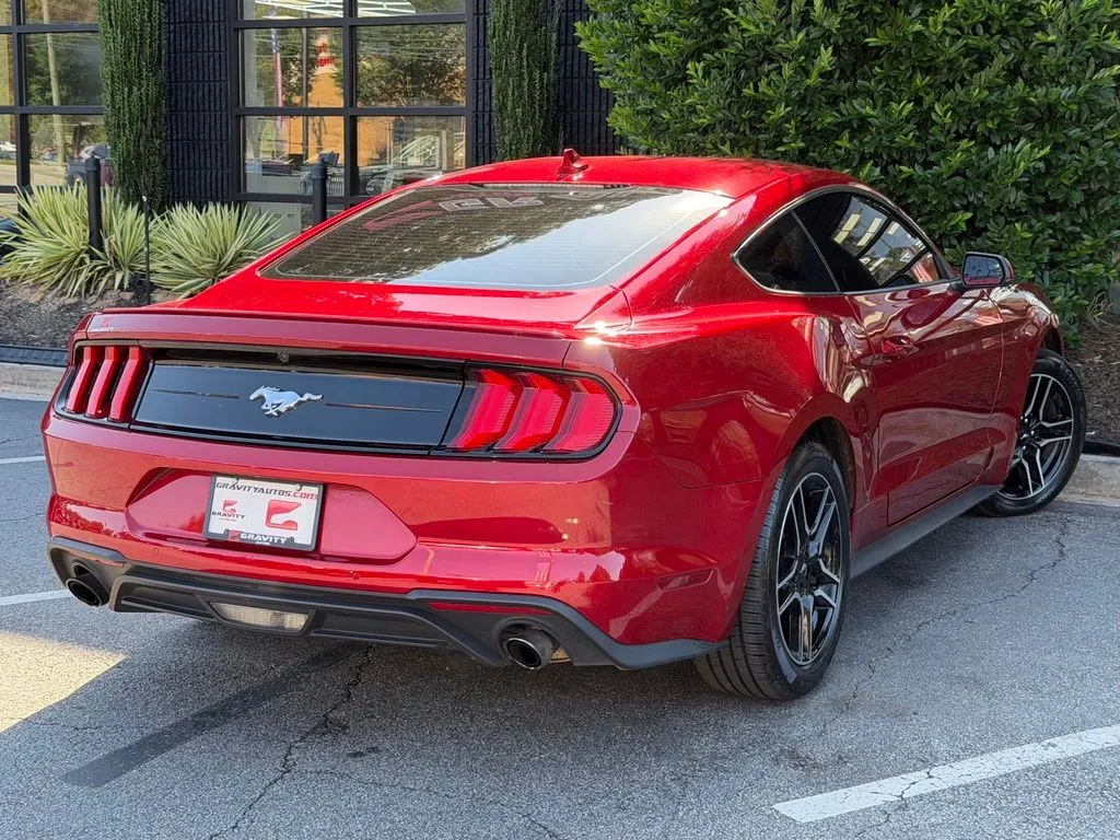 Ford Mustang photo 12