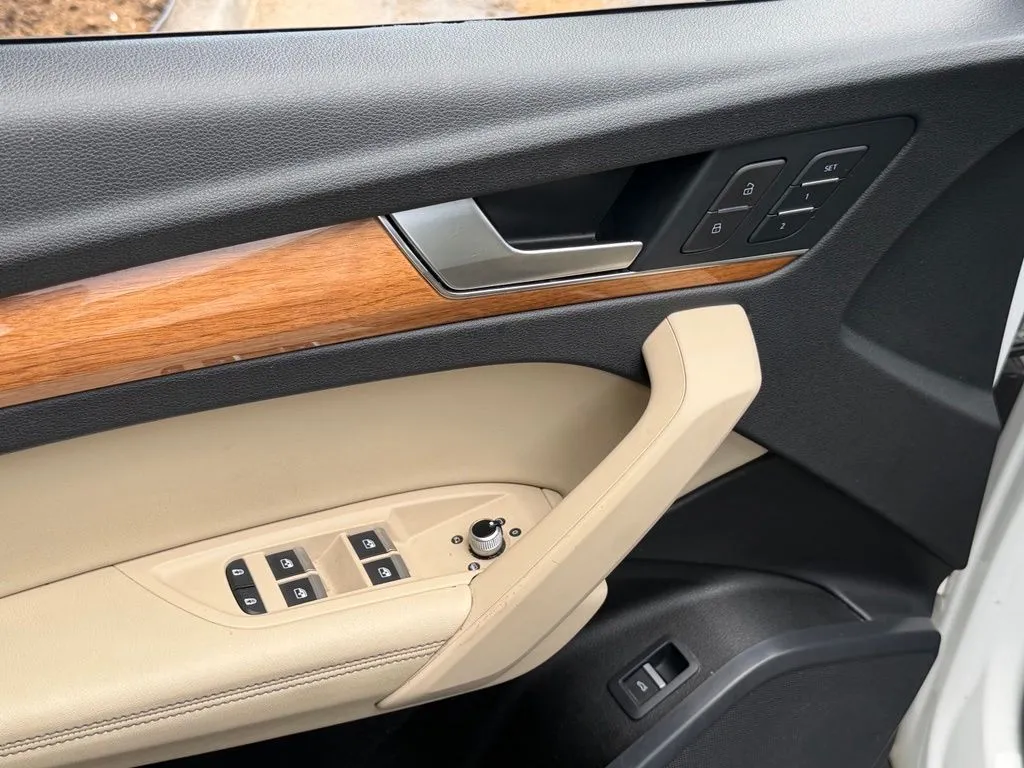 Audi Q5 photo 30