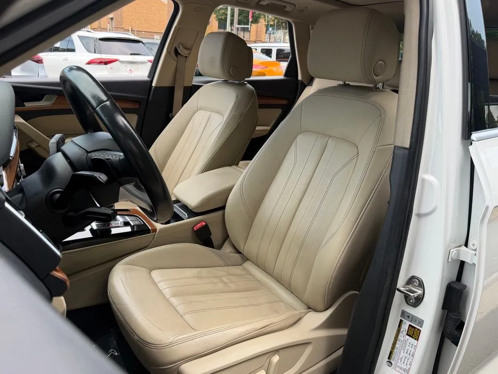 Audi Q5 photo 26