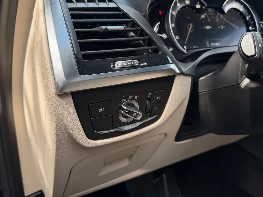 BMW X3 photo 28