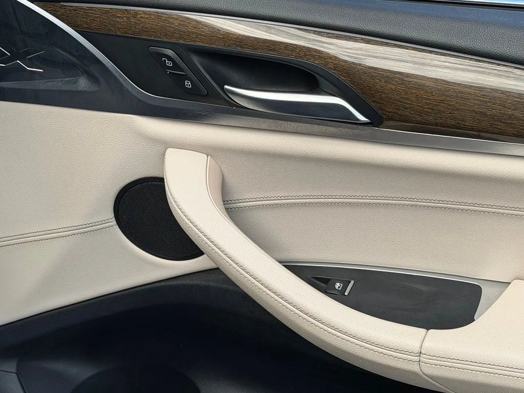 BMW X3 photo 38