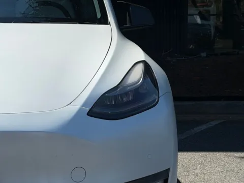More photos of 2022 Tesla Model Y Performance at Gravity Autos Sandy Springs, GA