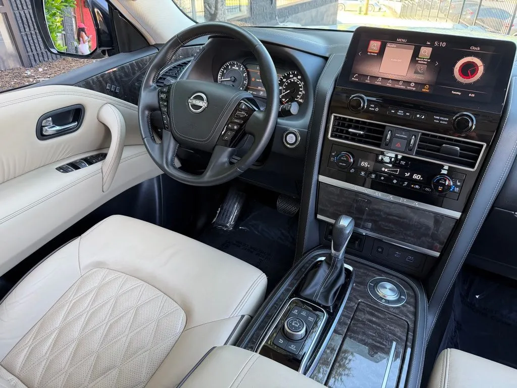 Nissan Armada photo 43