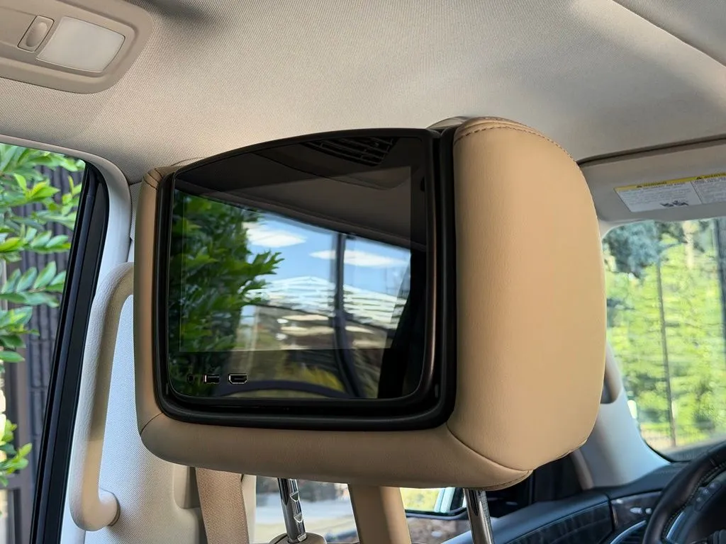 Nissan Armada photo 53