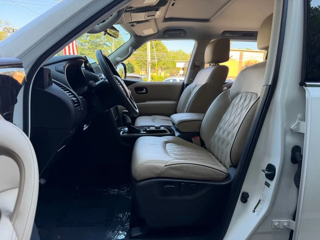 Nissan Armada photo 25