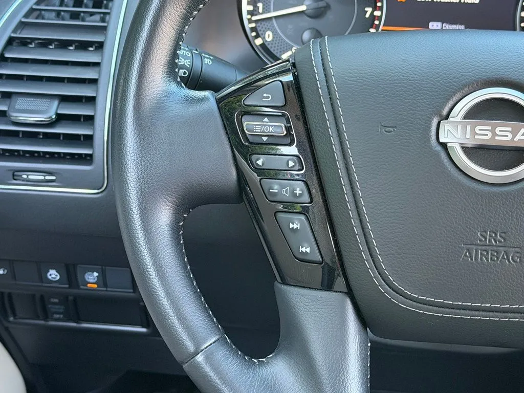 Nissan Armada photo 46