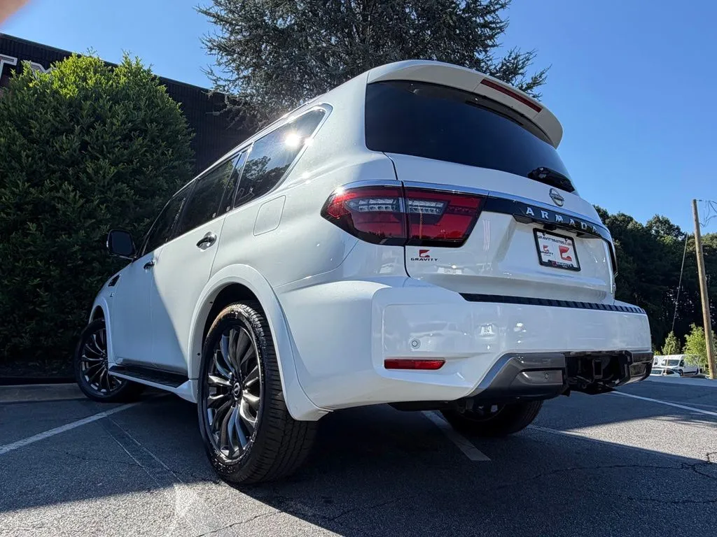 Nissan Armada photo 20