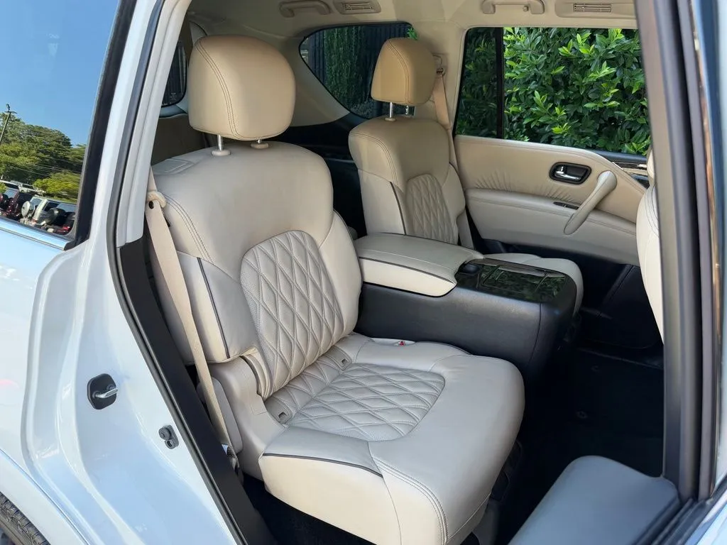 Nissan Armada photo 40
