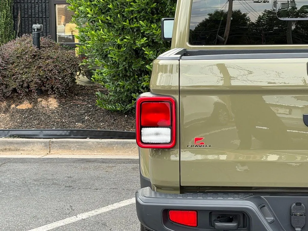 Jeep Gladiator photo 15