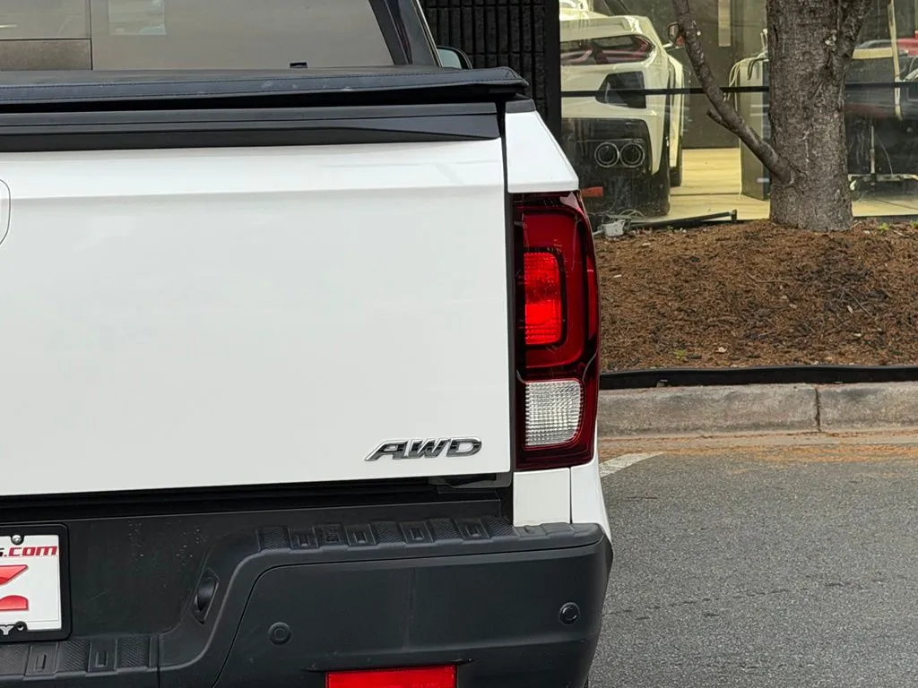 Honda Ridgeline photo 16