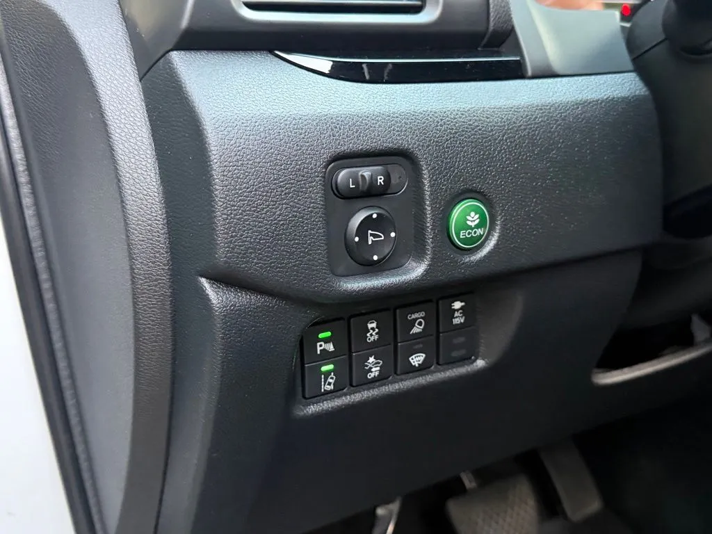 Honda Ridgeline photo 26