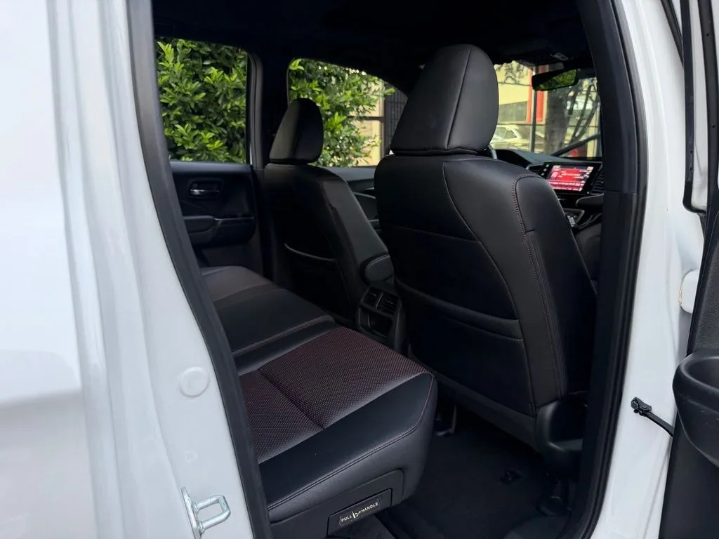 Honda Ridgeline photo 37