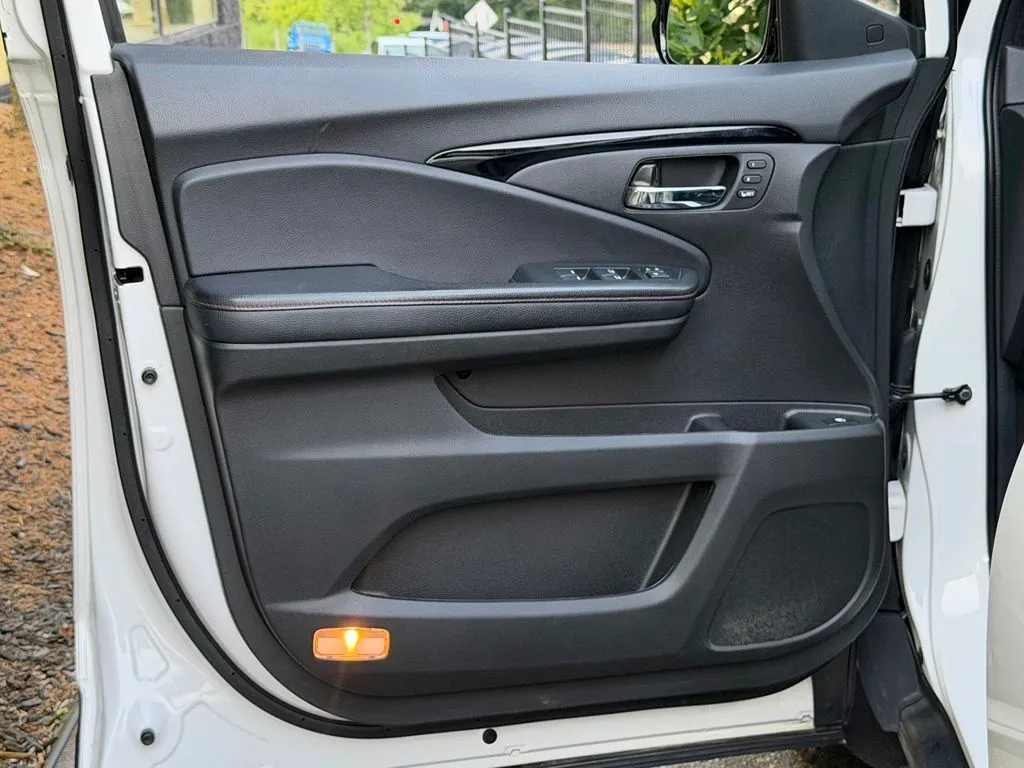Honda Ridgeline photo 27