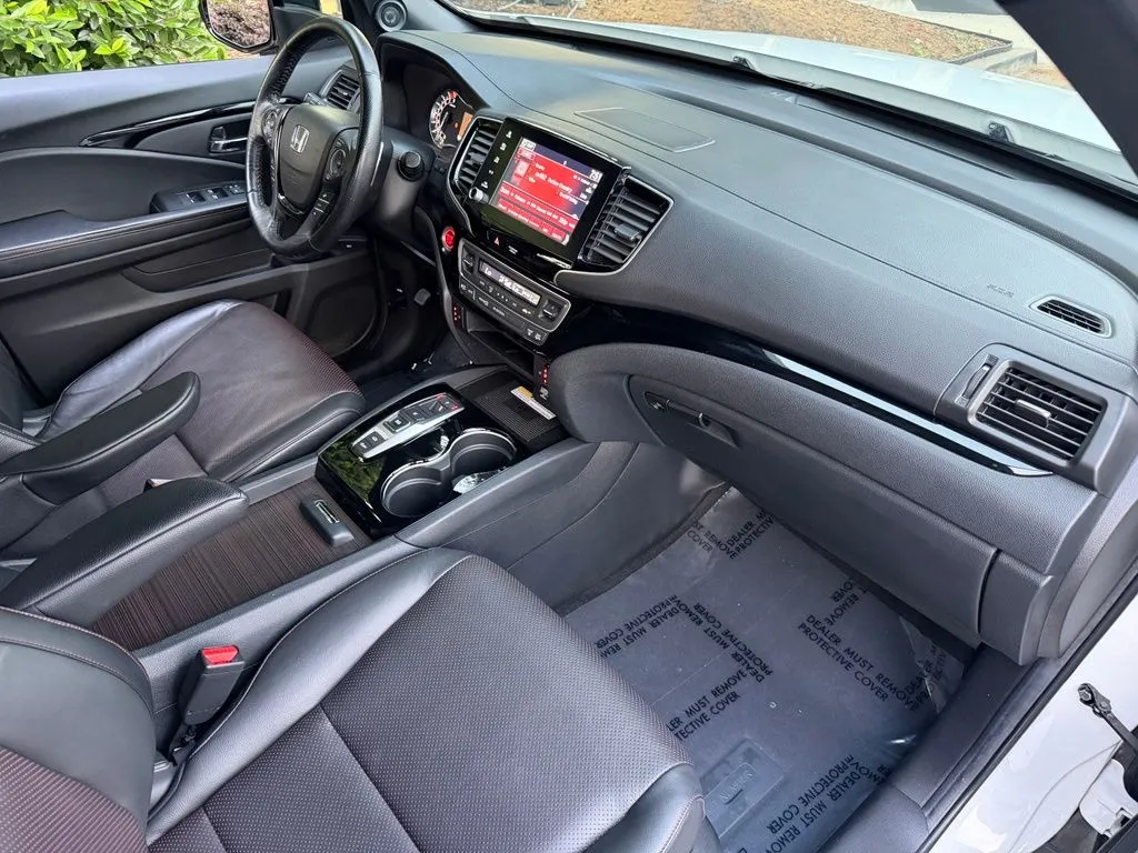 Honda Ridgeline photo 30