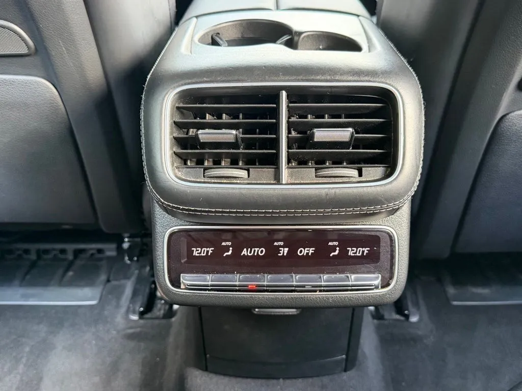Mercedes-Benz GLS photo 51