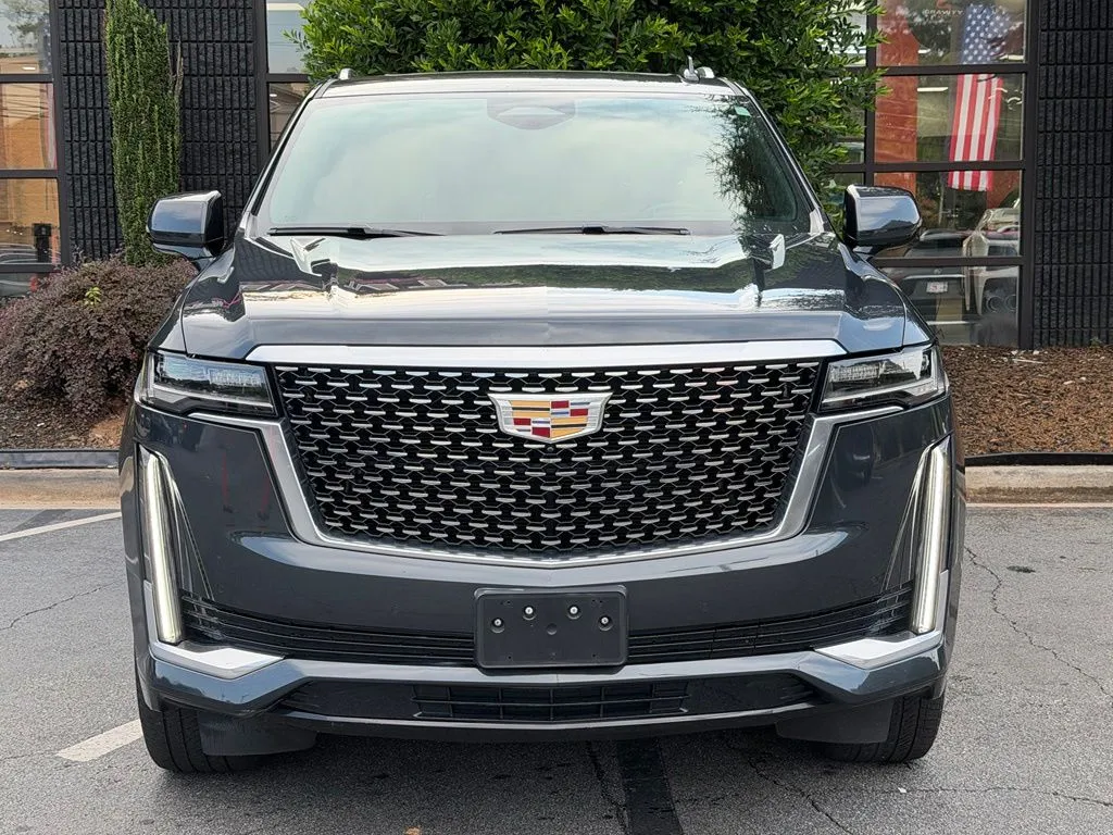 Cadillac Escalade photo 4
