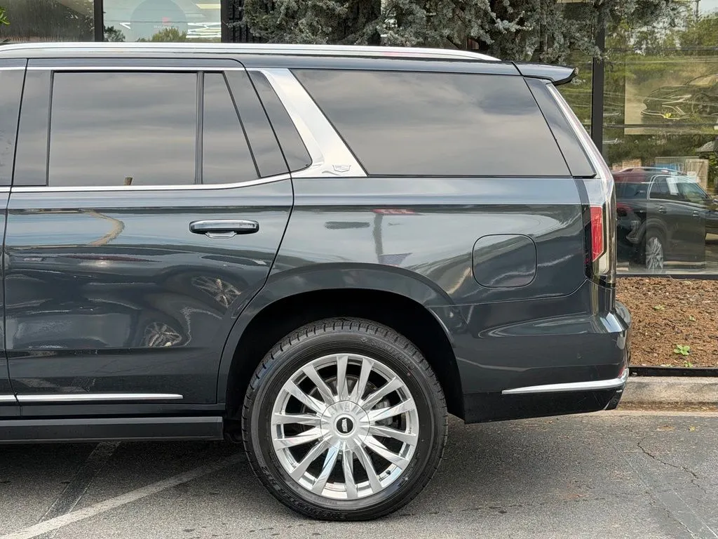 Cadillac Escalade photo 11