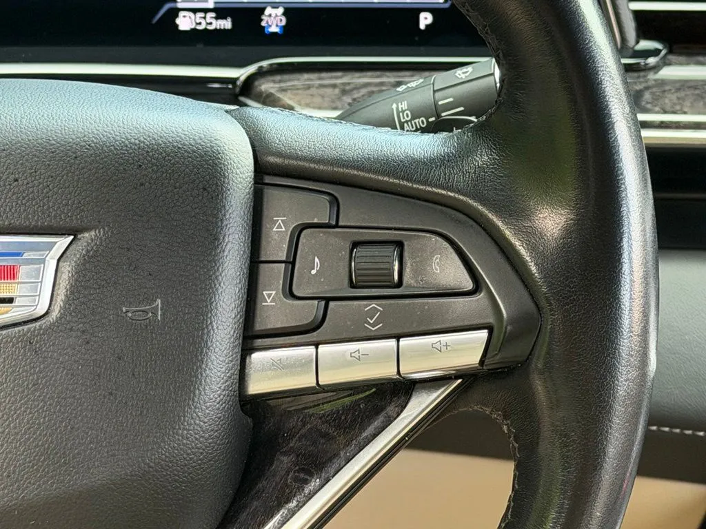 Cadillac Escalade photo 47