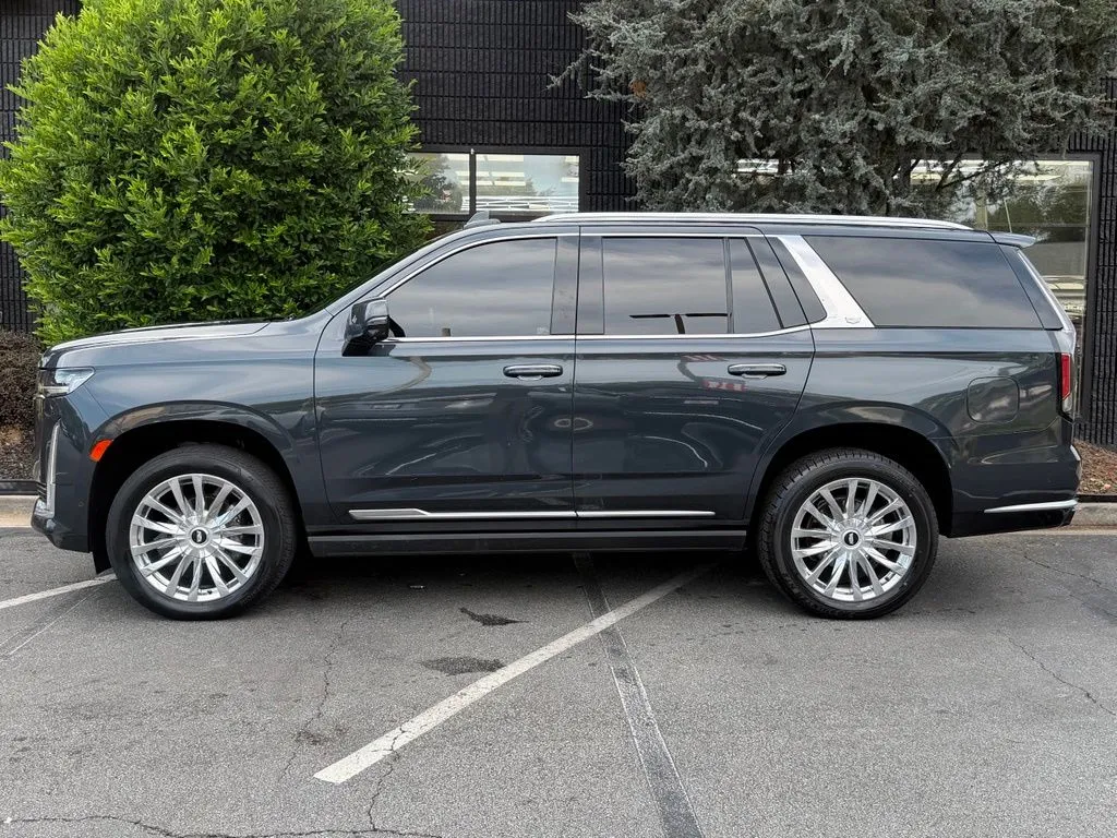 Cadillac Escalade photo 9