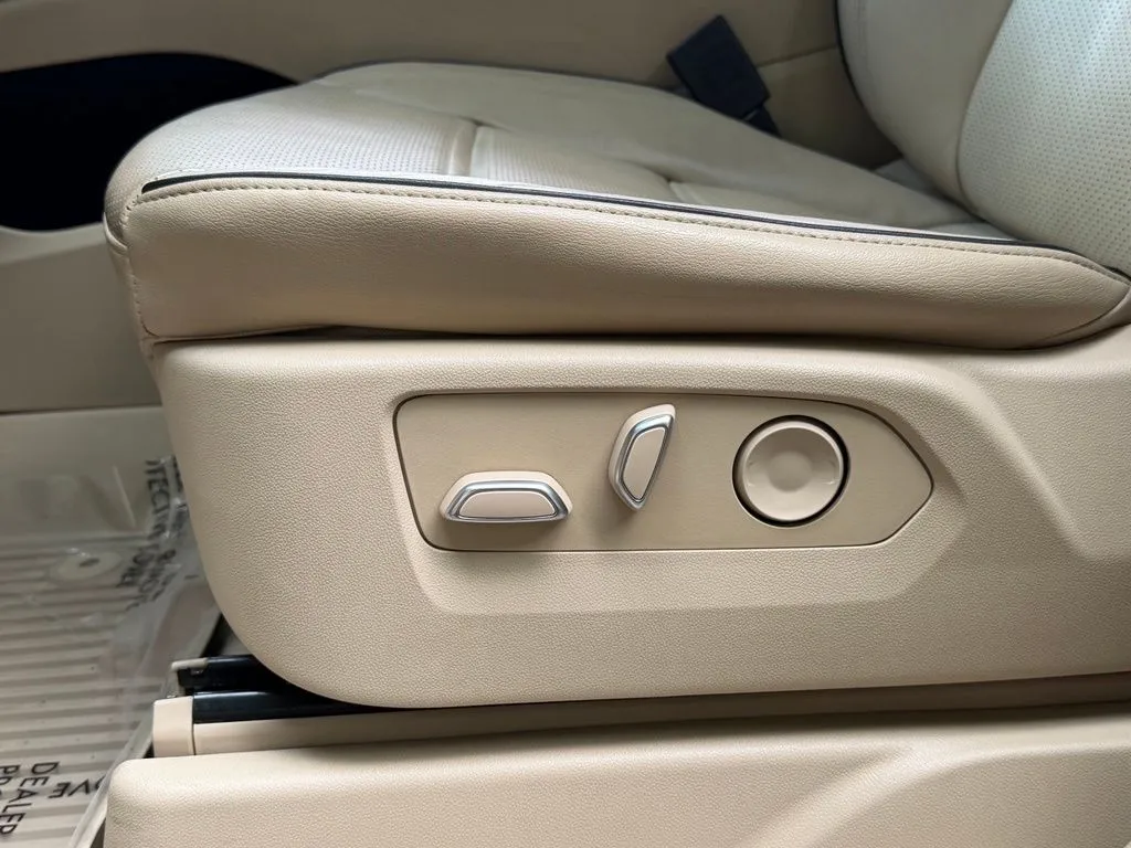 Cadillac Escalade photo 30