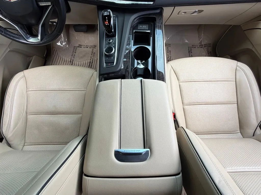 Cadillac Escalade photo 51