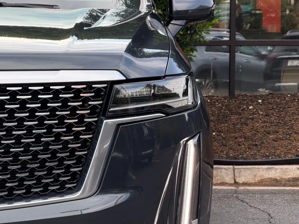 Cadillac Escalade photo 6