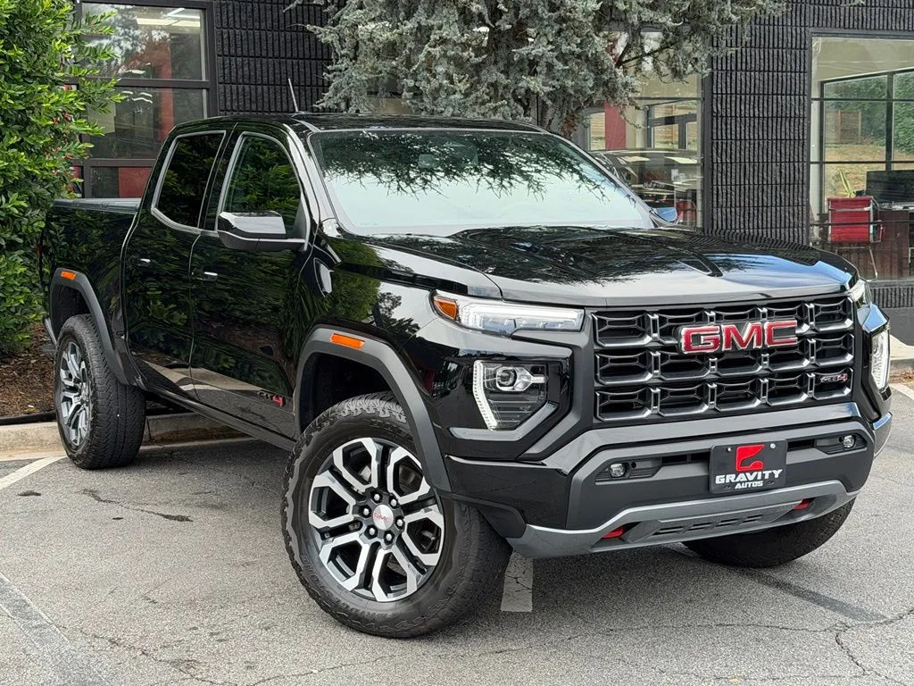 GMC Canyon photo 7