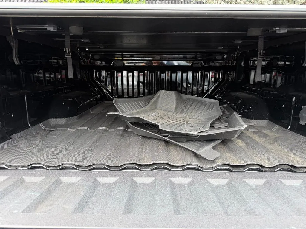 GMC Canyon photo 17