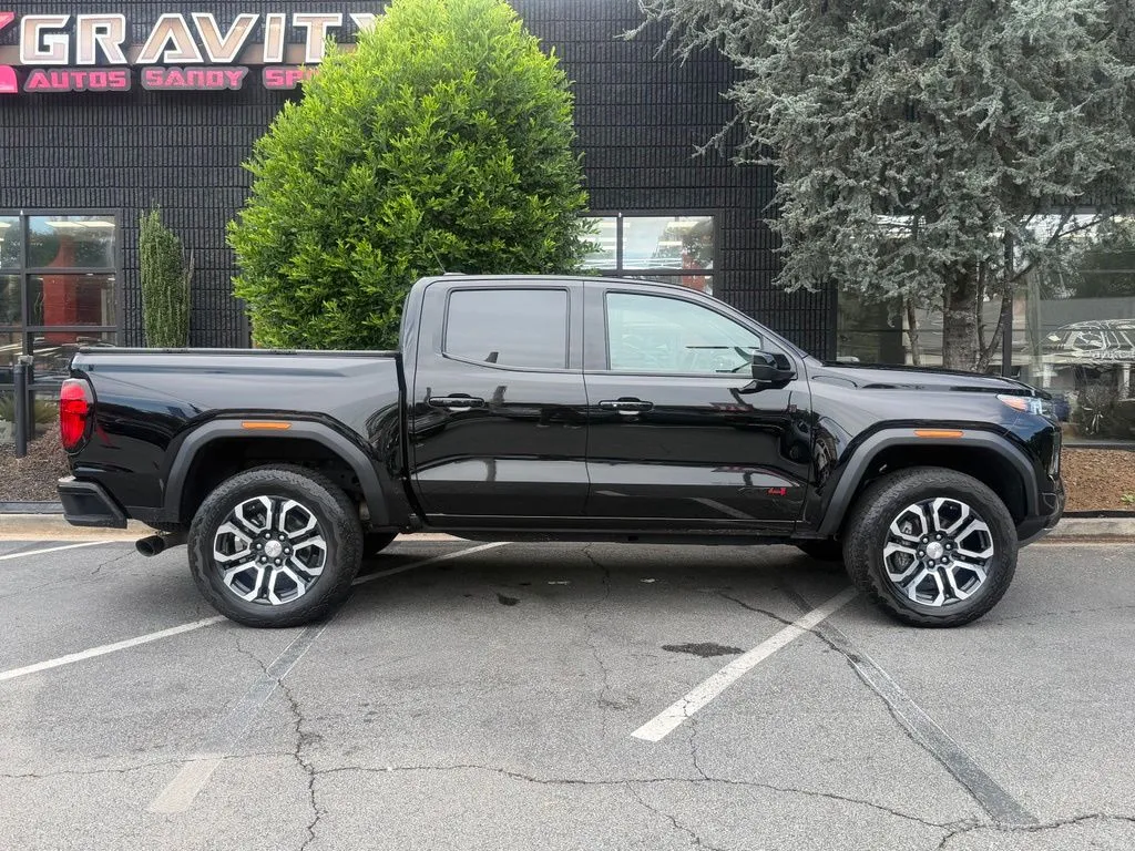 GMC Canyon photo 20