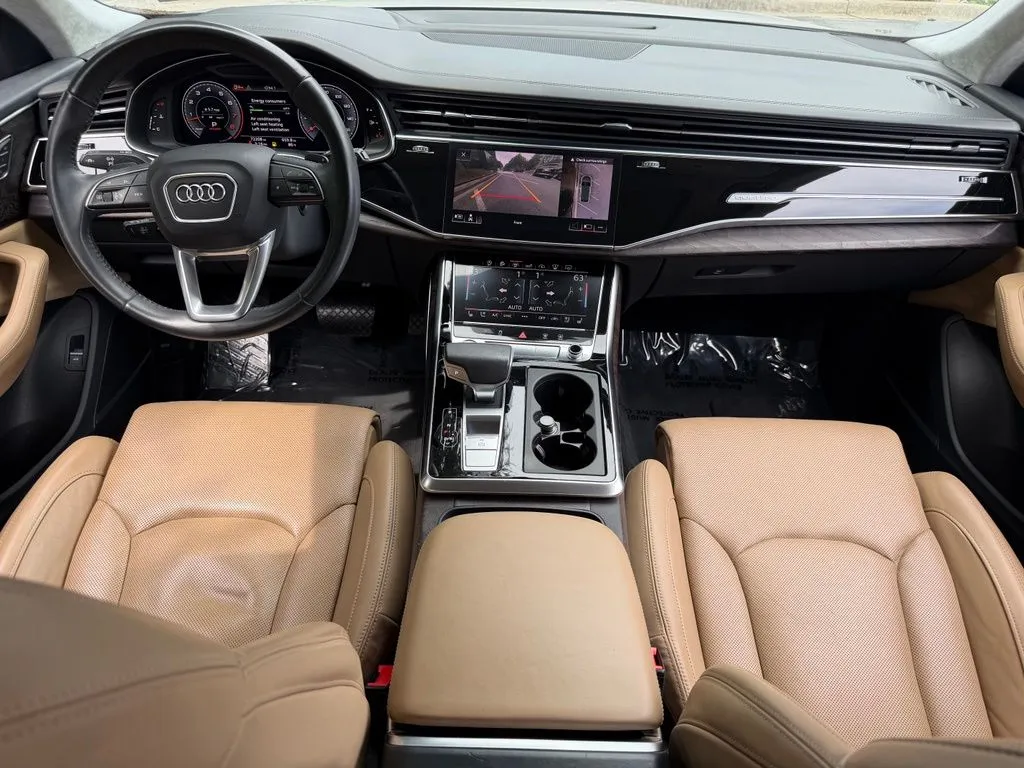 Audi Q8 photo 41