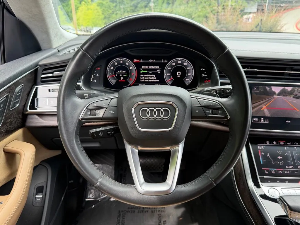 Audi Q8 photo 44
