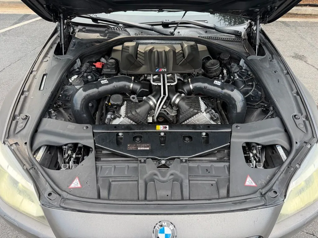 BMW M6 photo 6
