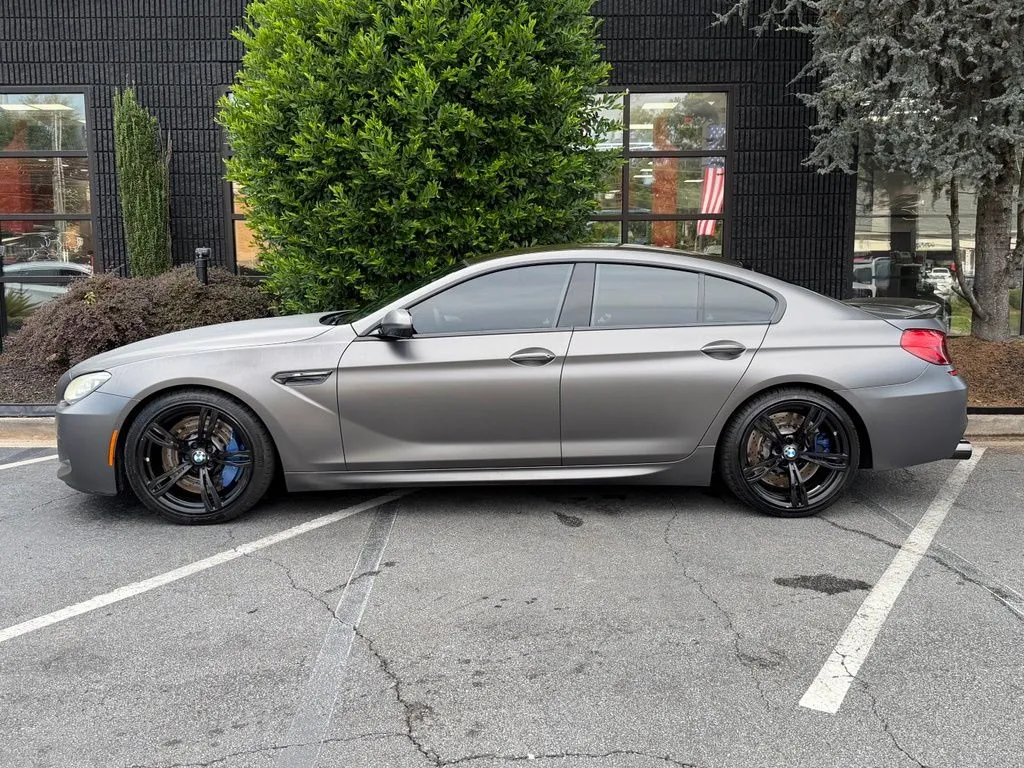BMW M6 photo 9