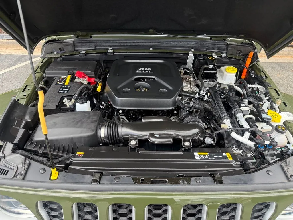 Jeep Wrangler photo 6