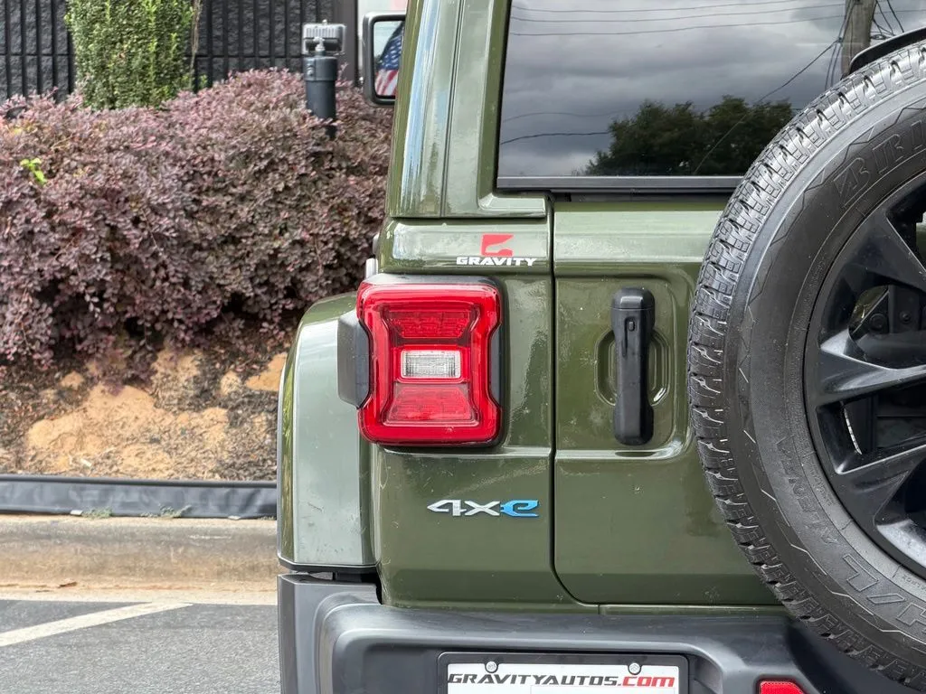 Jeep Wrangler photo 15