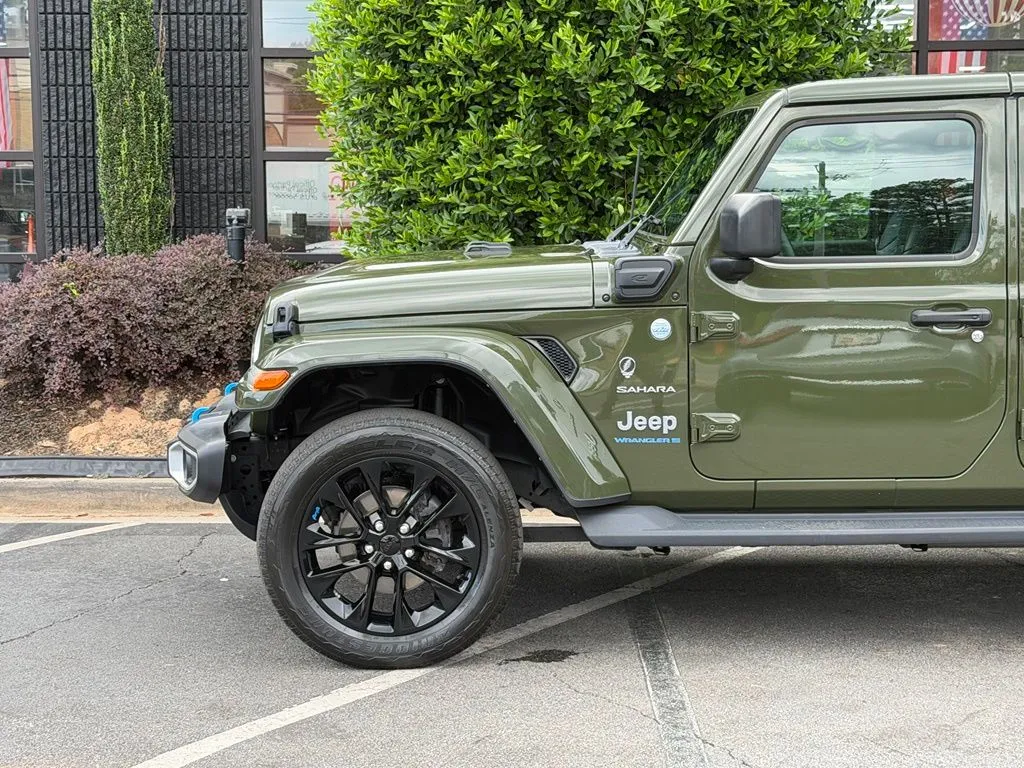 Jeep Wrangler photo 10