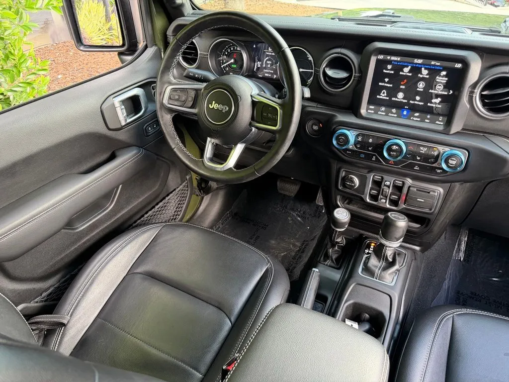 Jeep Wrangler photo 40