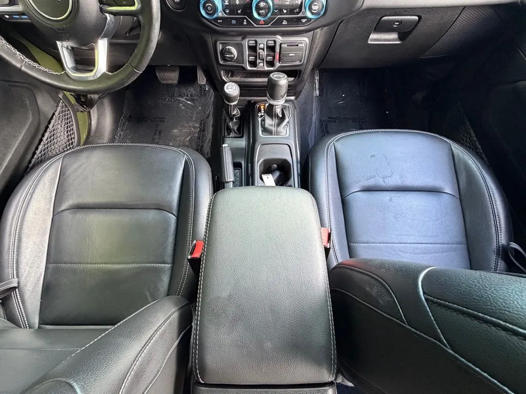 Jeep Wrangler photo 48