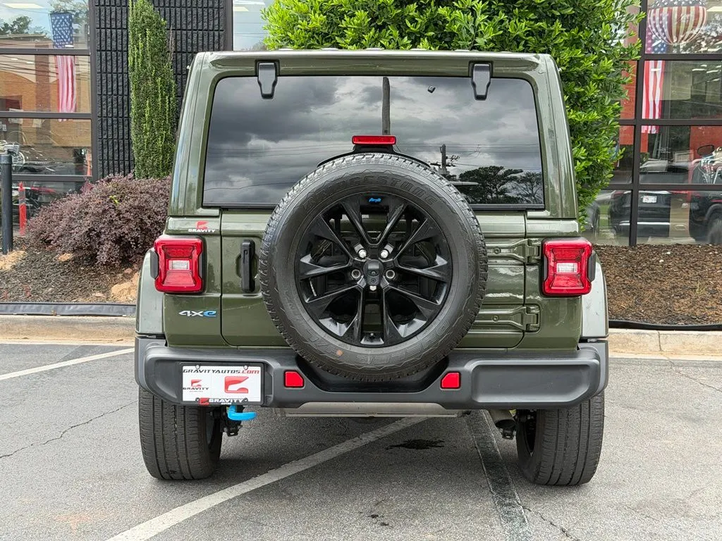 Jeep Wrangler photo 14