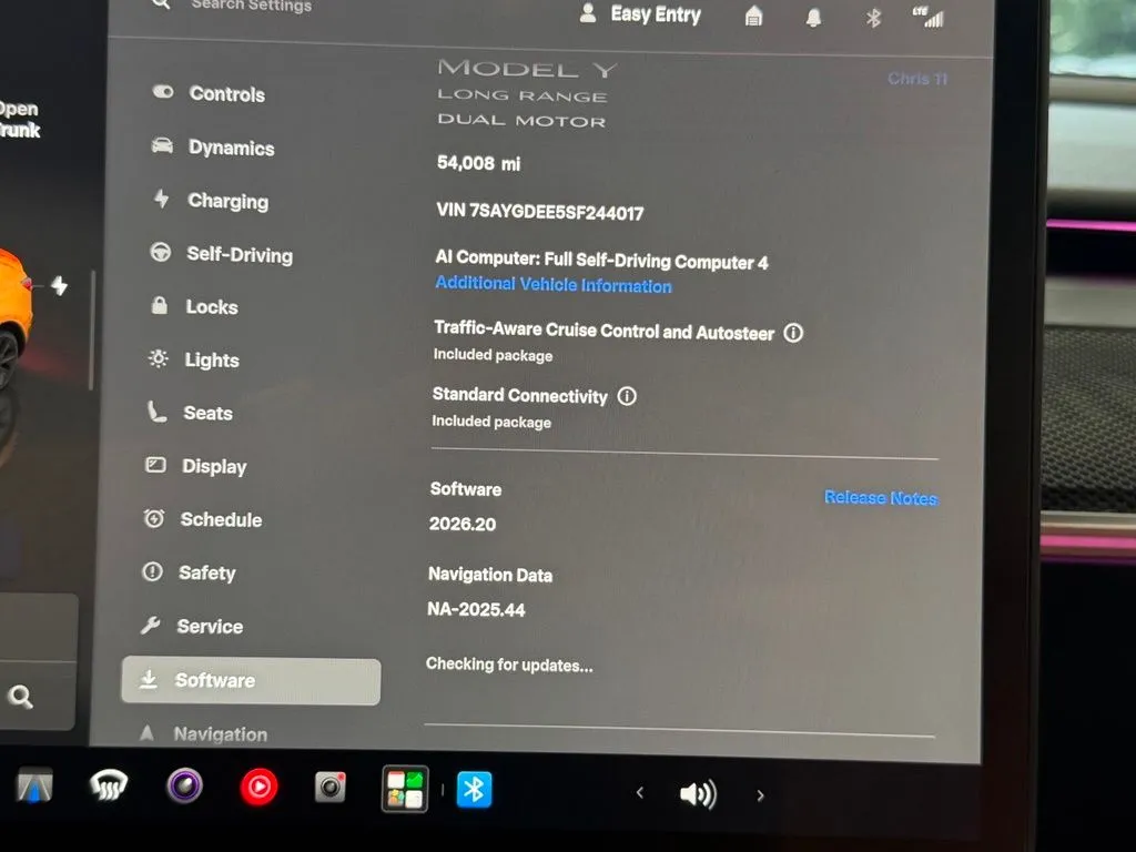 Tesla Model Y photo 50
