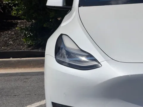 More photos of 2022 Tesla Model Y Performance at Gravity Autos Sandy Springs, GA