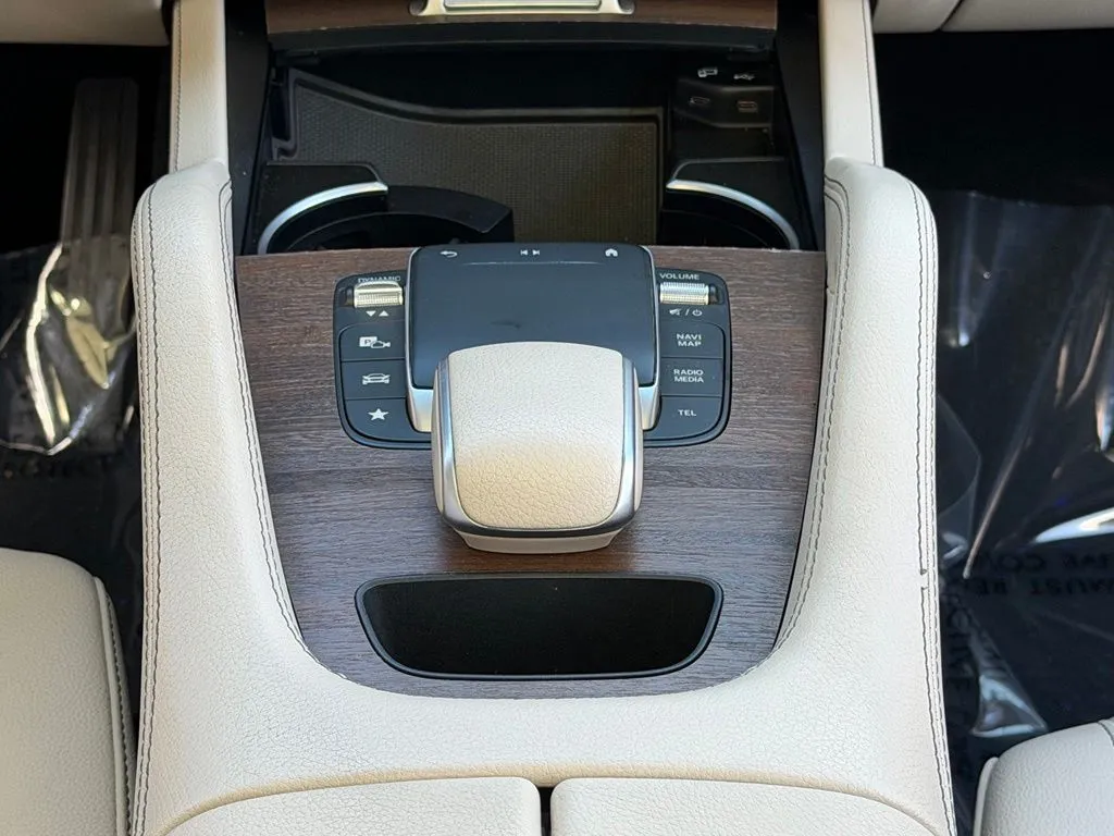 Mercedes-Benz GLE photo 47