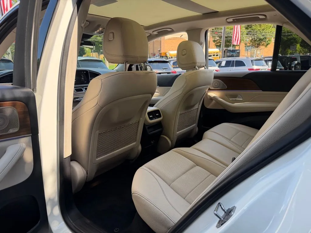 Mercedes-Benz GLE photo 30