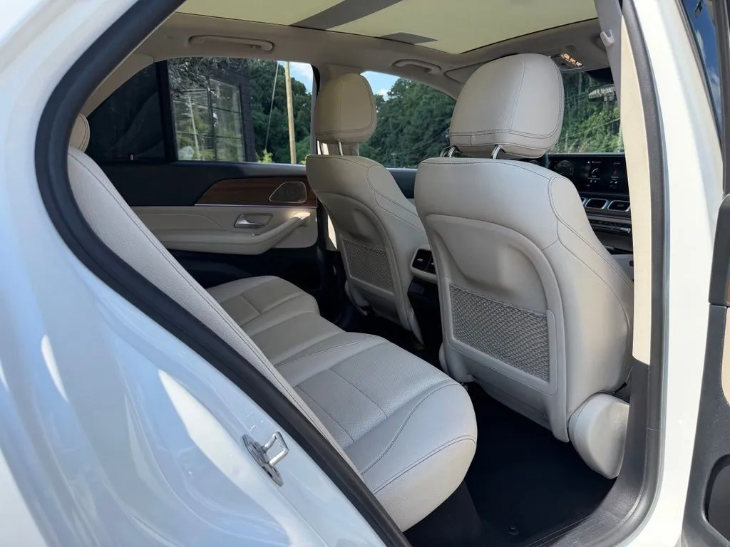 Mercedes-Benz GLE photo 37