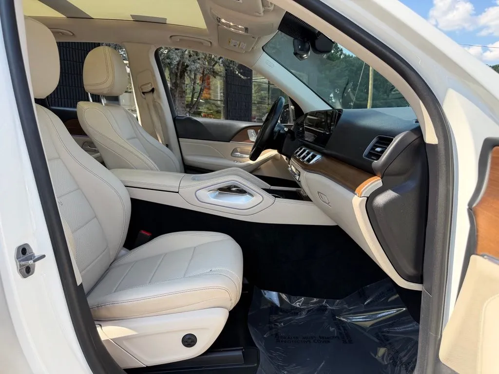 Mercedes-Benz GLE photo 33