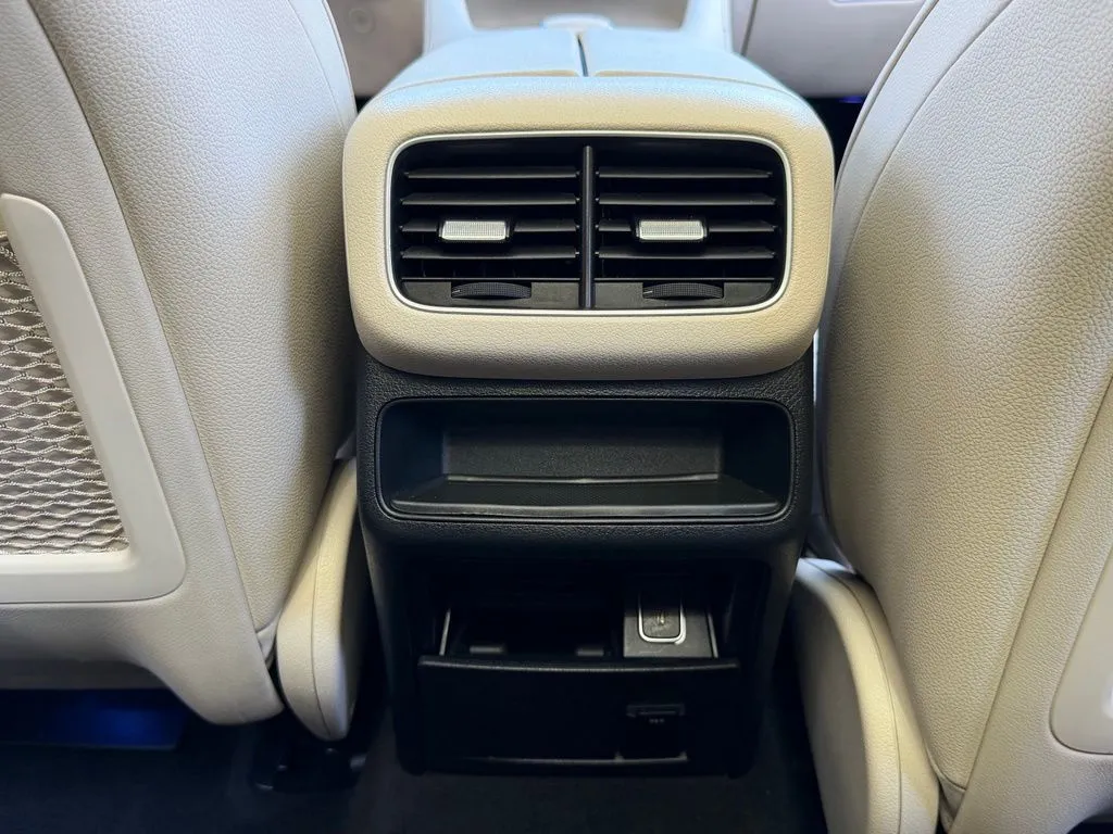 Mercedes-Benz GLE photo 50