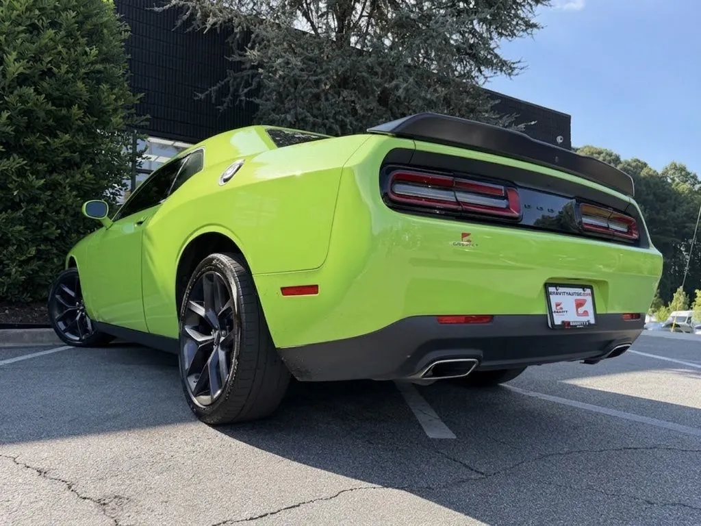 Dodge Challenger photo 20