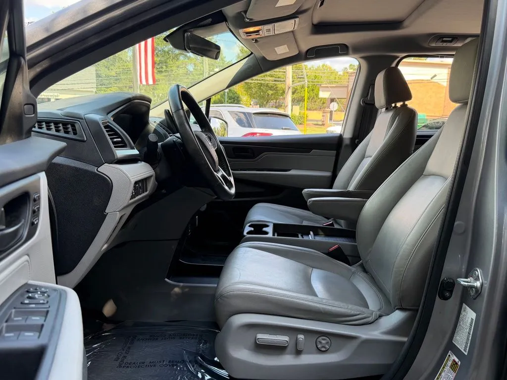 Honda Odyssey photo 25