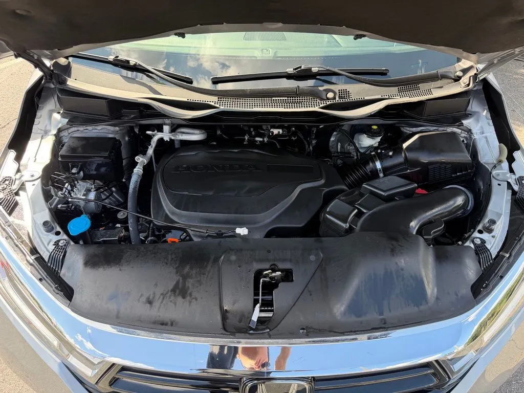 Honda Odyssey photo 6